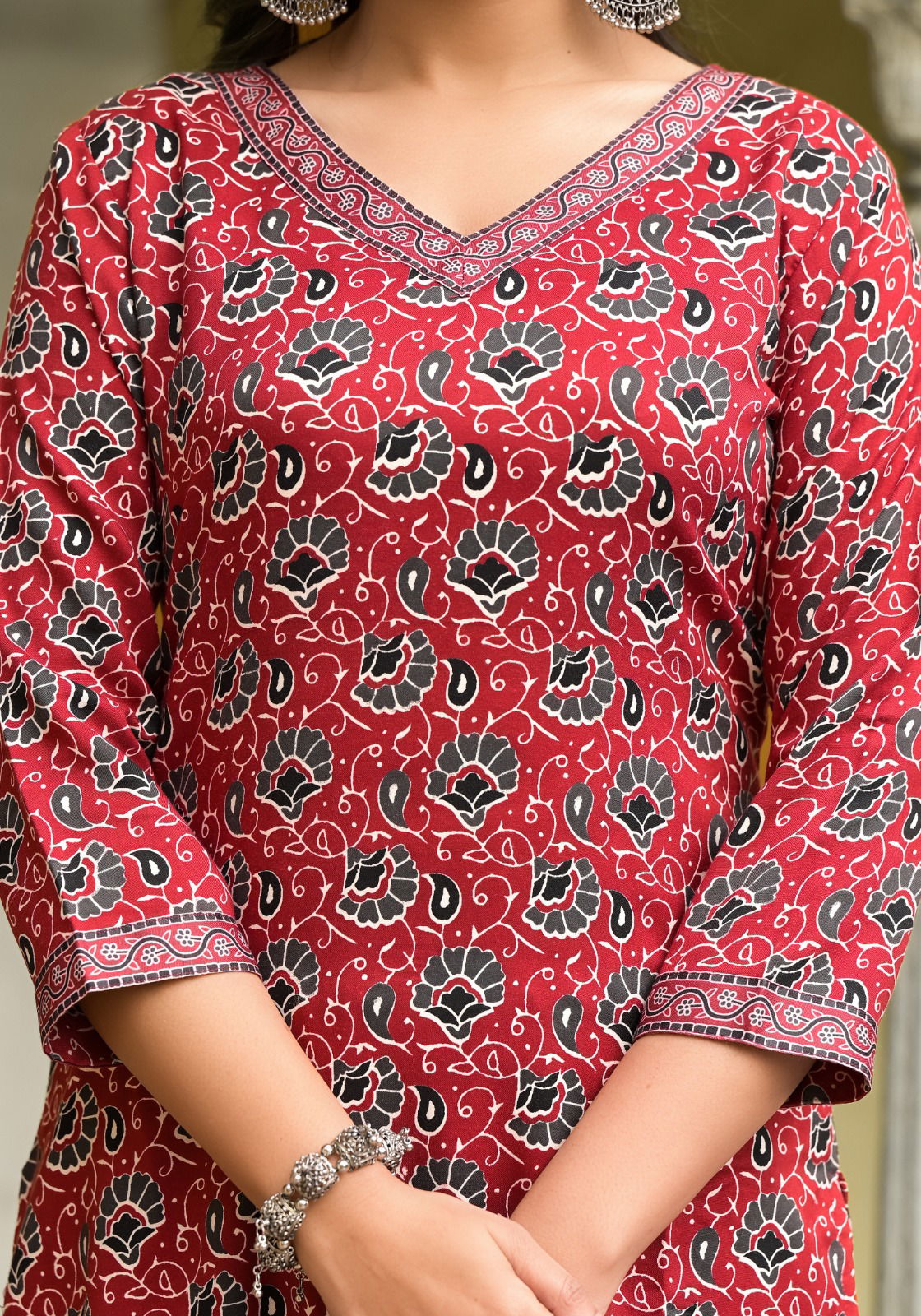 127 Dhruvi Size Set Rayon Printed Kurti Bottom With Dupatta Wholesalers In Delhi
